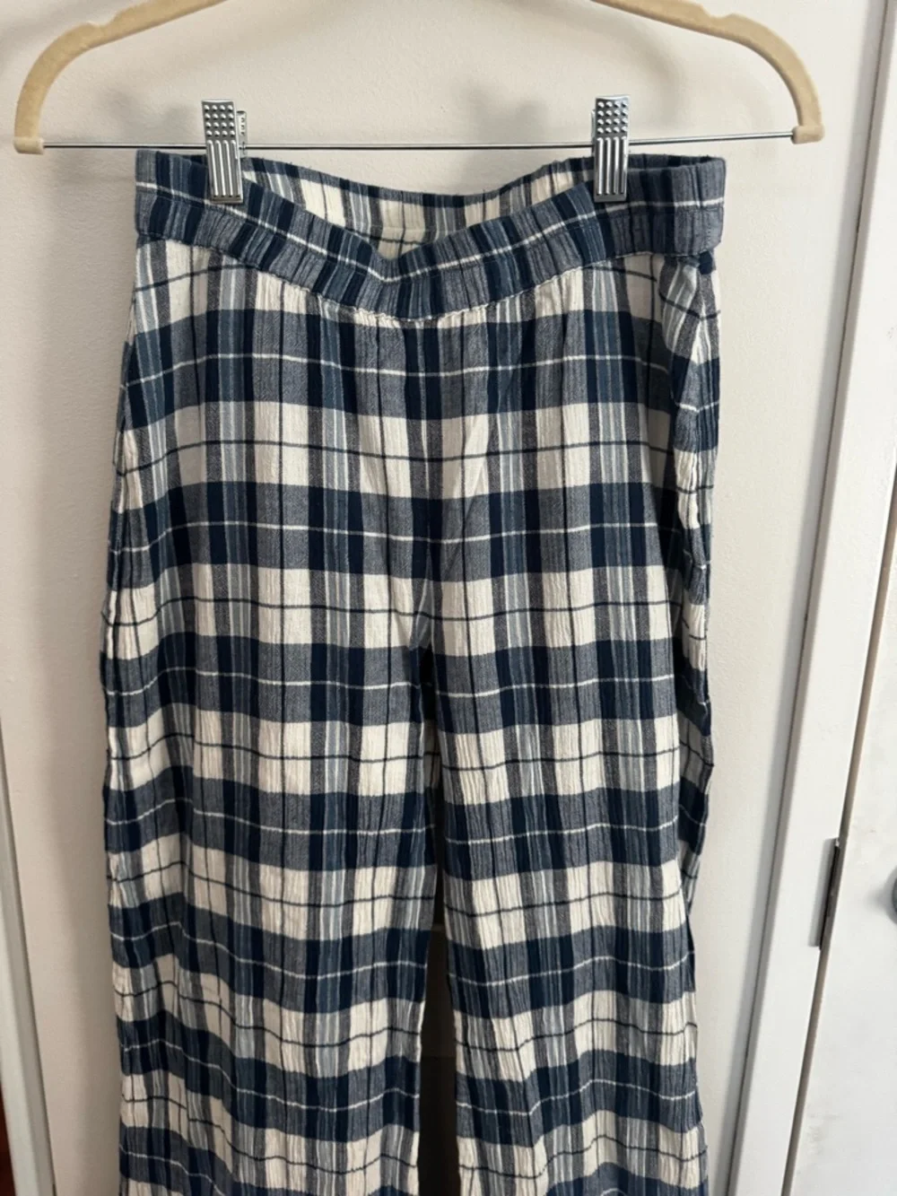 Suzie Kondi Elira Checked Cotton-Gauze Wide-Leg Pants - Blue & White Cottage - Picture 4 of 7